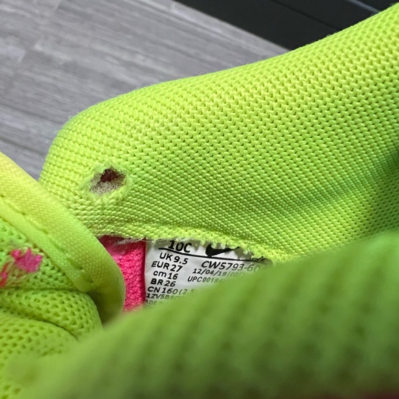 Child’s Air Force Ones - Picture 5 of 5